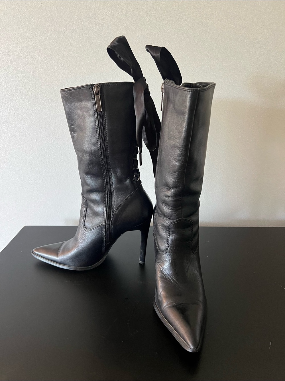 Harley-Davidson Black Leather Satin Ribbon Lace-Up Heeled Boots – Size 7.5